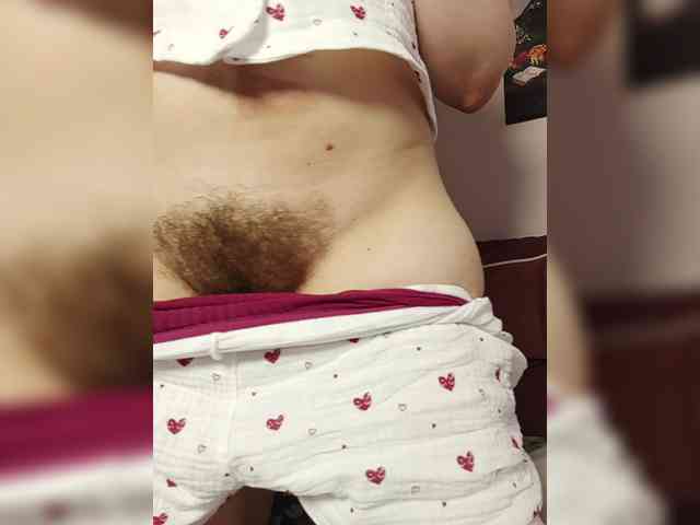 LadyAnny webcam
