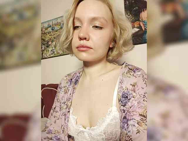 LadyAnny webcam