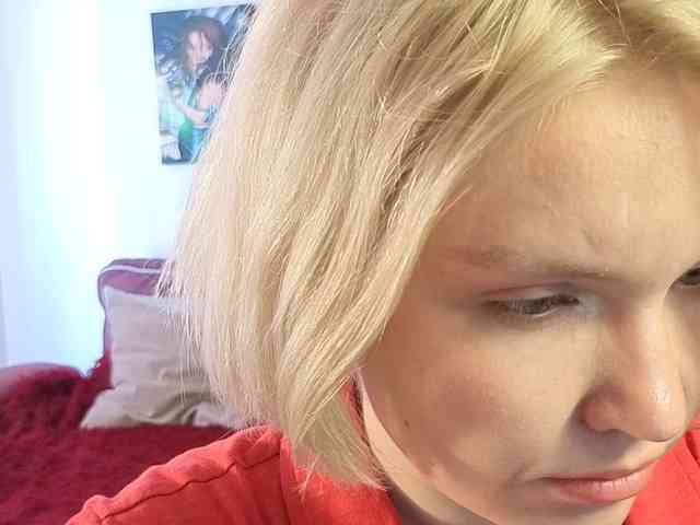 LadyAnny webcam