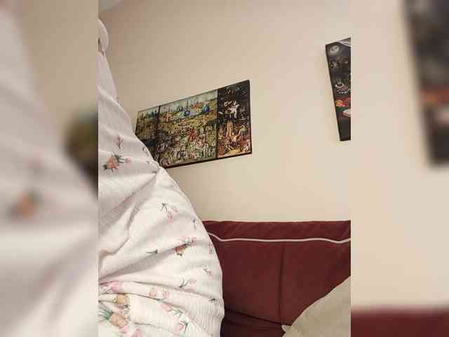 LadyAnny webcam