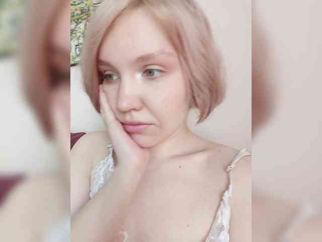 LadyAnny webcam