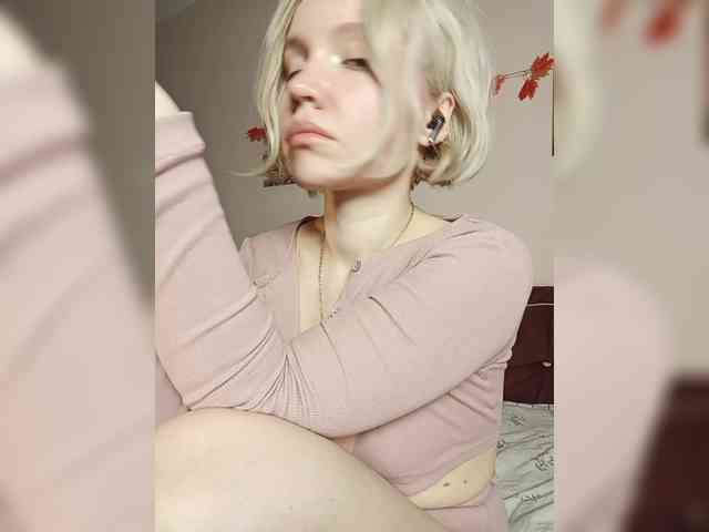 LadyAnny webcam