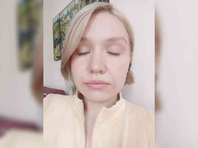 LadyAnny webcam