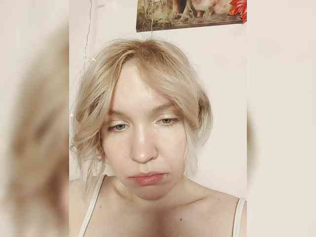 LadyAnny webcam