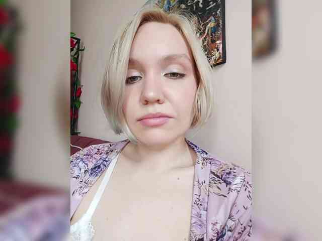 LadyAnny webcam