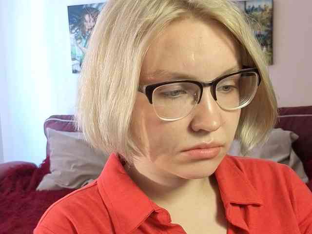 LadyAnny webcam