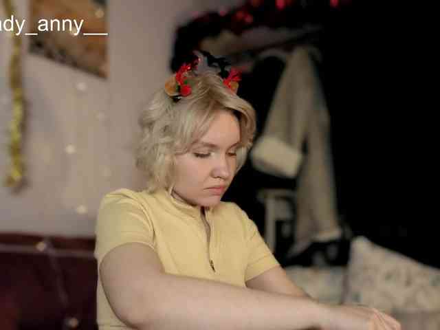 LadyAnny webcam
