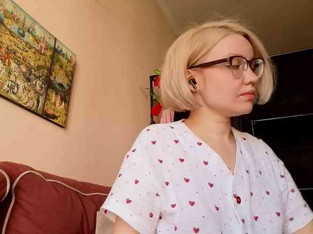 LadyAnny webcam