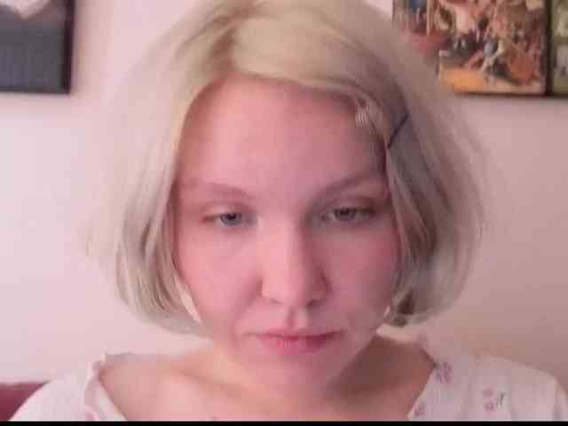 LadyAnny webcam