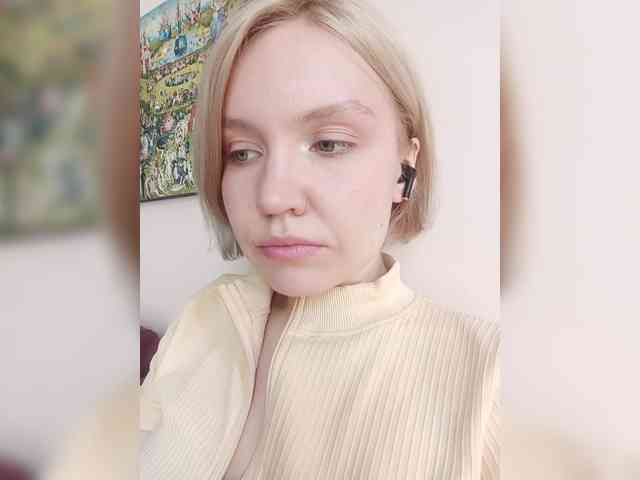 LadyAnny webcam
