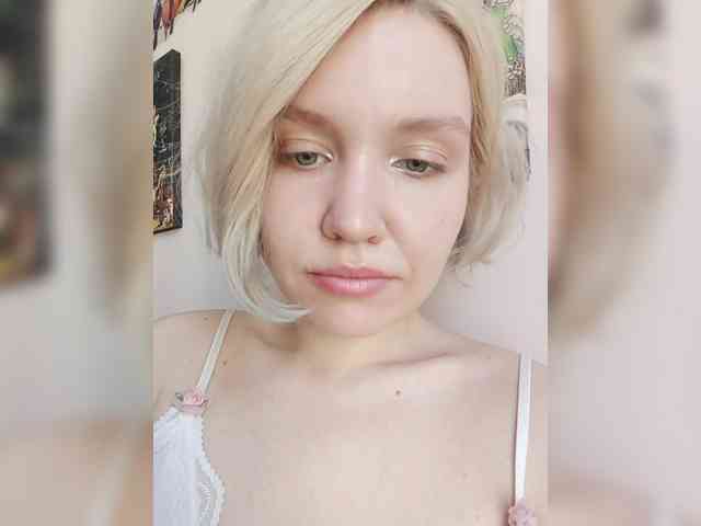 LadyAnny webcam