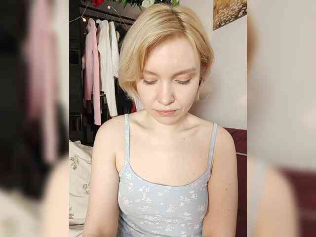 Tikoffka Live Webcam on BongaCams