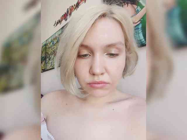 LadyAnny webcam