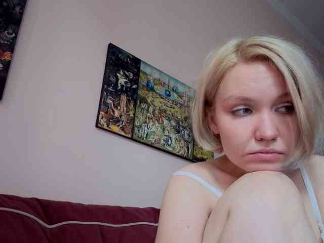 LadyAnny webcam