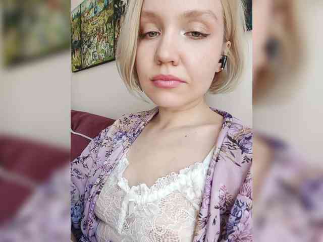 LadyAnny webcam