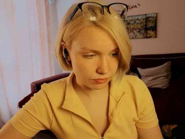 LadyAnny webcam