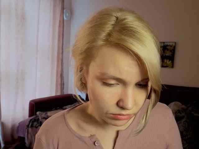 LadyAnny webcam