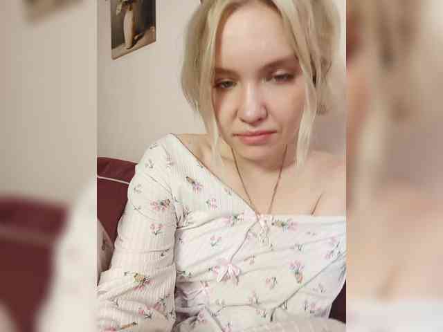 LadyAnny webcam