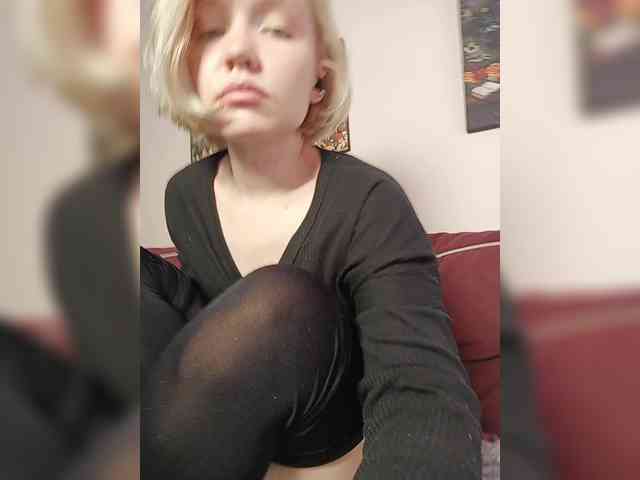 LadyAnny webcam