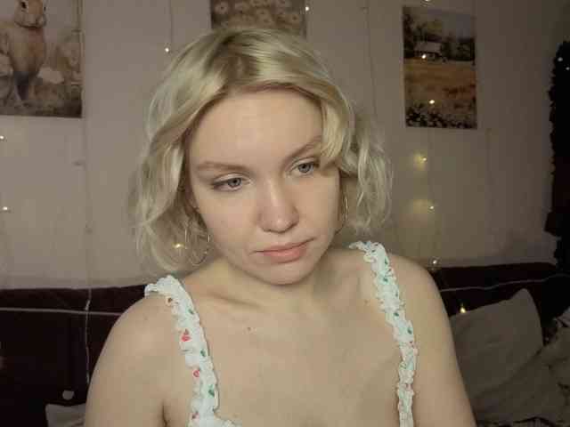 LadyAnny webcam