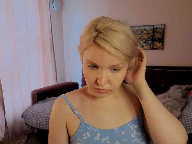 LadyAnny webcam