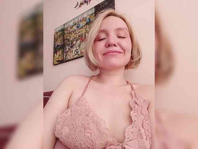 LadyAnny webcam
