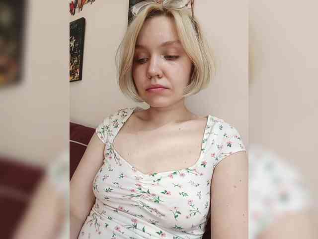 LadyAnny webcam