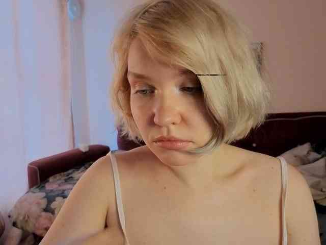 LadyAnny webcam
