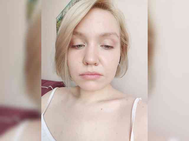 LadyAnny webcam