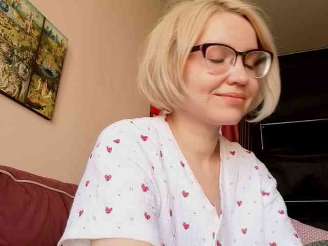 LadyAnny webcam