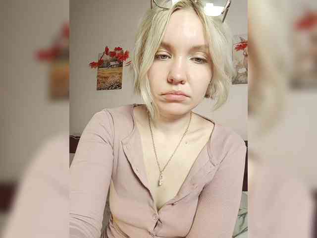 LadyAnny webcam