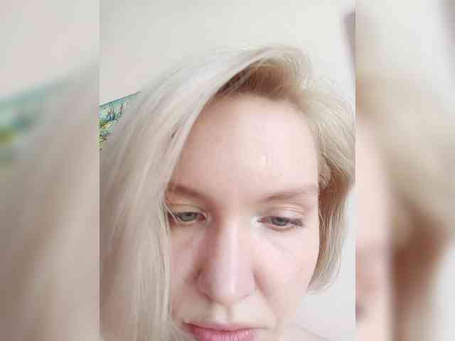 Tikoffka Live Webcam on BongaCams