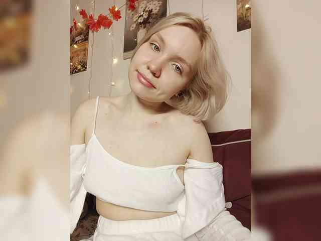 LadyAnny webcam
