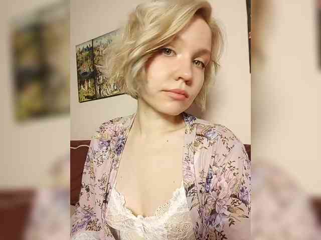 LadyAnny webcam