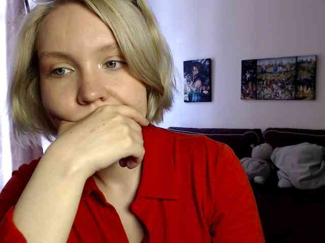 LadyAnny webcam