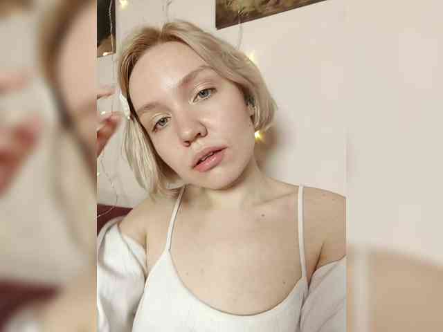 LadyAnny webcam