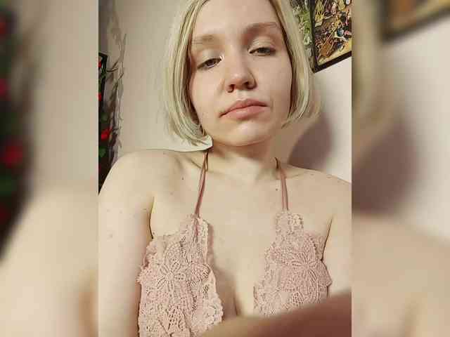LadyAnny webcam