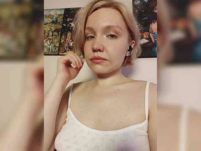 Tikoffka Live Webcam on BongaCams