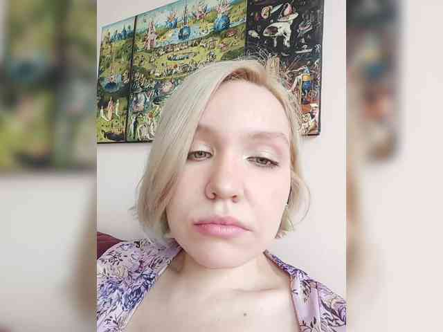 LadyAnny webcam