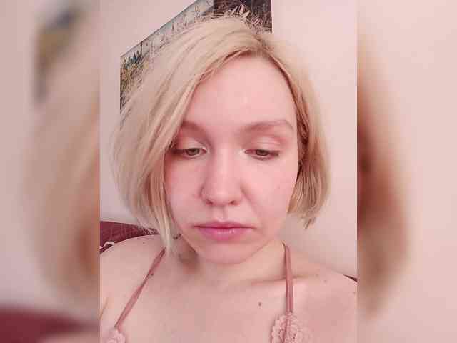 LadyAnny webcam