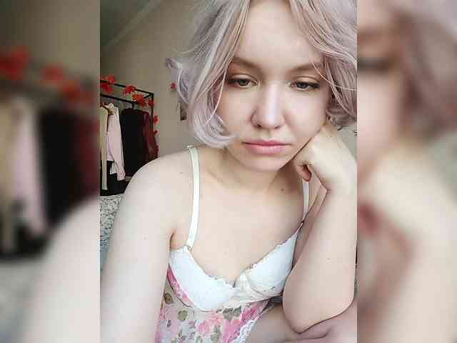 LadyAnny webcam