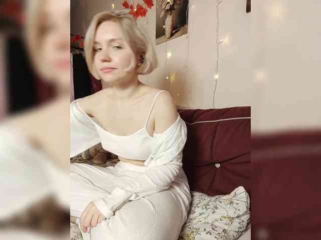 LadyAnny webcam