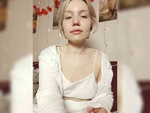 LadyAnny webcam