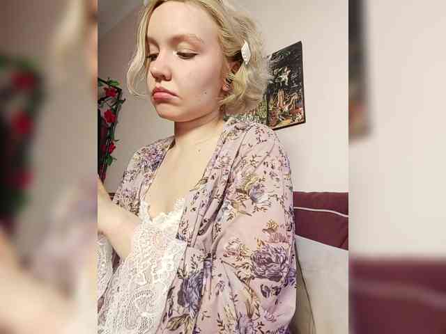 LadyAnny webcam