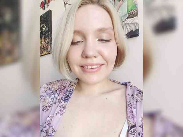 LadyAnny webcam