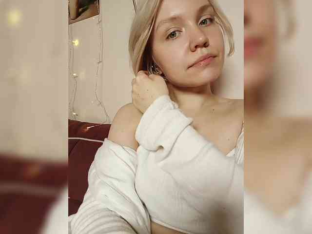 LadyAnny webcam