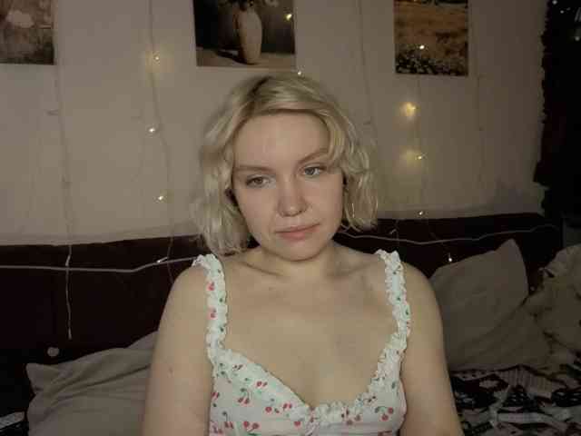 LadyAnny webcam