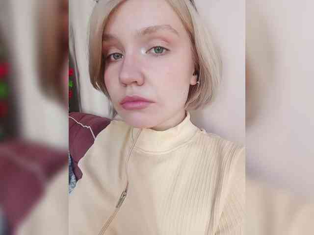 LadyAnny webcam