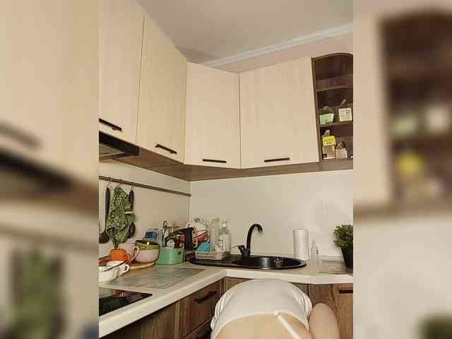 LadyAnny webcam