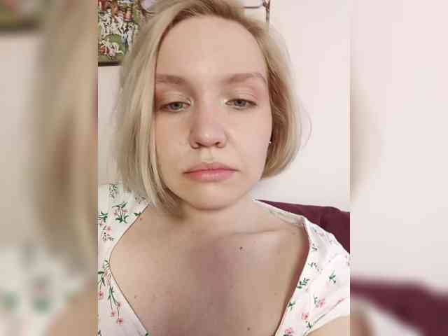 LadyAnny webcam